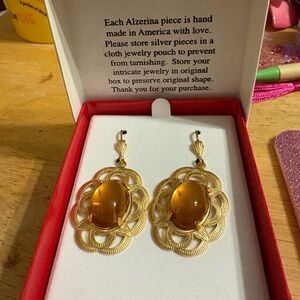 Gold Earrings with Amber Stone